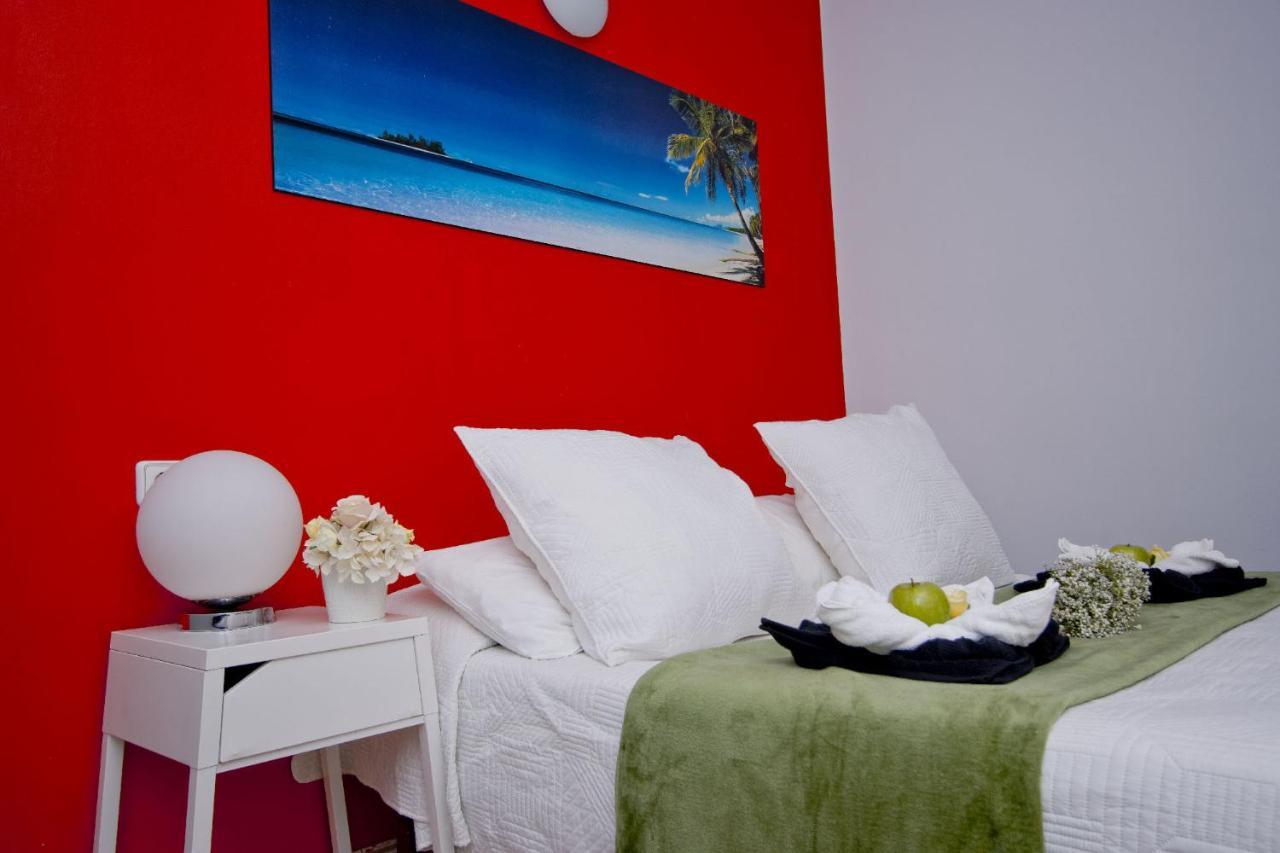 Barcelona City North Hostal المظهر الخارجي الصورة