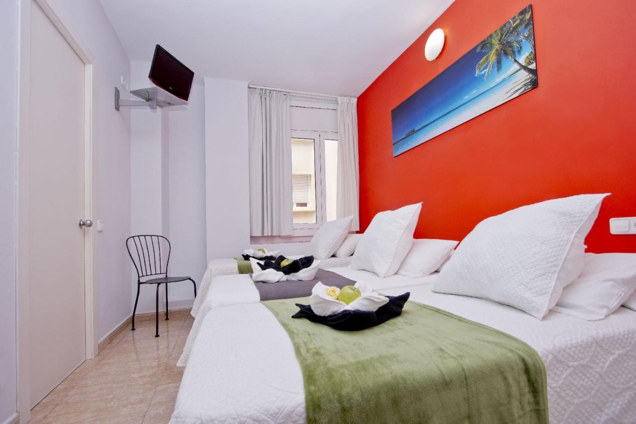 Barcelona City North Hostal المظهر الخارجي الصورة