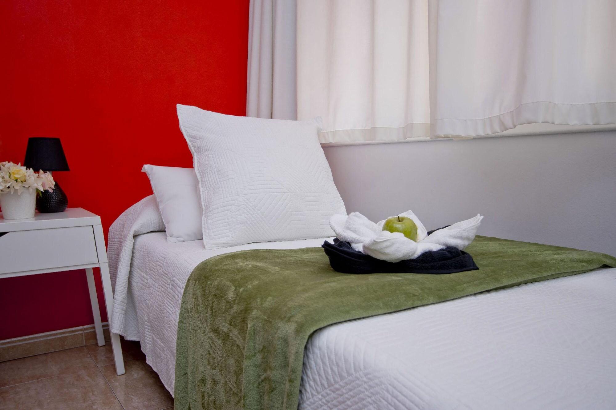 Barcelona City North Hostal المظهر الخارجي الصورة